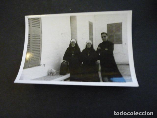 Antique Photography: CIUDADELA MENORCA SACERDOTE Y MONJAS CONSOLACION ANTIGUA FOTOGRAFIA 7,5 X 10,5 CM