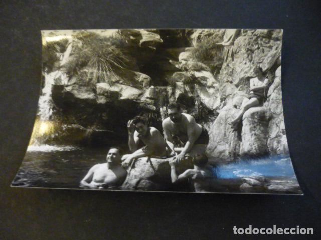 Fotografia antica: ROBLEDO DEL MAZO TOLEDO LAS CHORRERAS ANTIGUA FOTOGRAFIA 7,5 X 10,5 CM