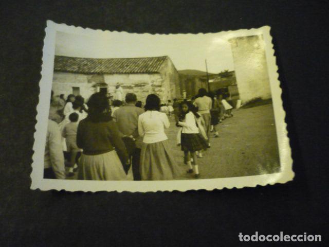 Fotograf&iacute;a antigua: ARGES TOLEDO PROCESION DE LOS NI&Ntilde;OS ANTIGUA FOTOGRAFIA 6 X 9 CM
