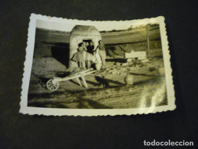 Fotograf&iacute;a antigua: ARGES TOLEDO UN POZO ANTIGUA FOTOGRAFIA 6 X 9 CM