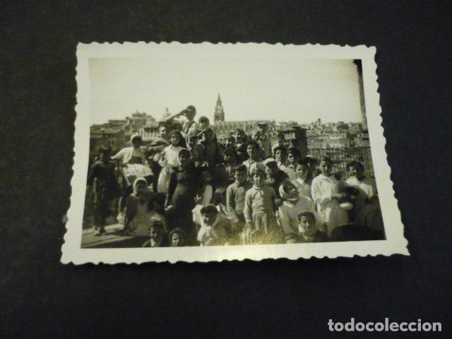 Fotograf&iacute;a antigua: TOLEDO EN EL VALLE GRUPO ANTIGUA FOTOGRAFIA 6 X 9 CM