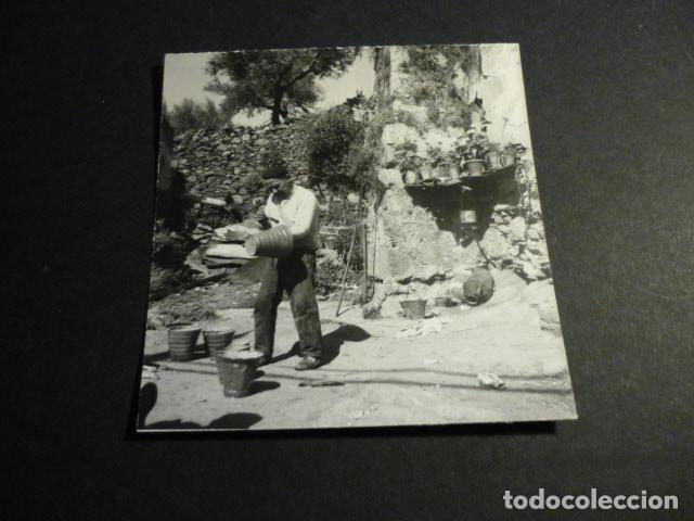 Alte Fotografie: PLASENCIA CACERES UN ALFAR ANTIGUA FOTOGRAFIA 9 X 9 CM
