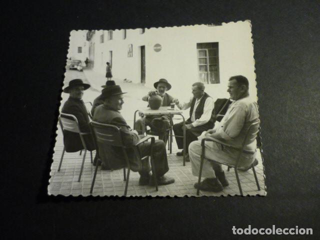Fotograf&iacute;a antigua: LEPE HUELVA PAISANOS ANTIGUA FOTOGRAFIA 9 X 9 CM
