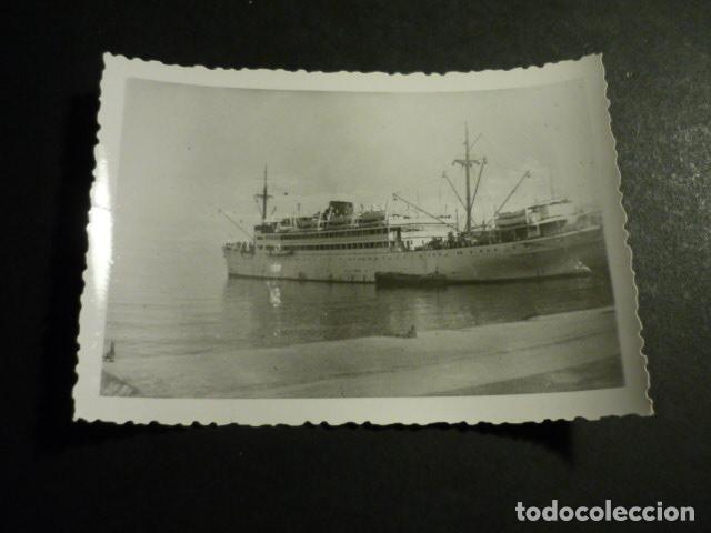 Alte Fotografie: SANTA ISABEL FERNANDO POO EL BARCO CIUDAD DE SEVILLA ANTIGUA FOTOGRAFIA 7 X 10 CM