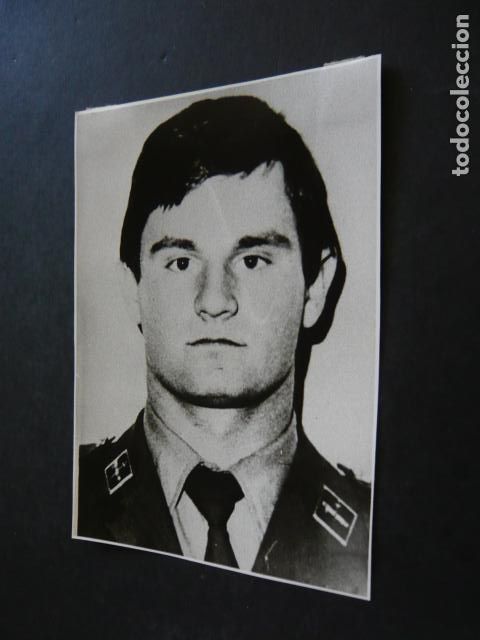Fotograf&iacute;a antigua: MADRID ATENTADO TERRORISTA ETA PLAZA REPUBLICA DOMINICANA ANTIGUA FOTOGRAFIA ORIGINAL 12 X 17 CM