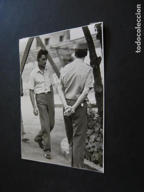 Fotograf&iacute;a antigua: MADRID ATENTADO TERRORISTA ETA PLAZA REPUBLICA DOMINICANA ANTIGUA FOTOGRAFIA ORIGINAL 12 X 17 CM