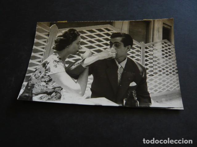 Fotograf&iacute;a antigua: MADRID RADIO MADRID CADENA SER CONCURSO MEDIO MILLON ANTIGUA FOTOGRAFIA ORIGINAL 12 X 18 CM