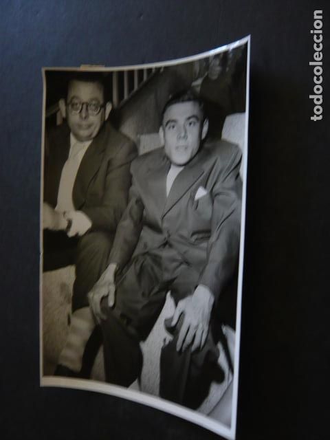 Fotograf&iacute;a antigua: MADRID RADIO MADRID CADENA SER CONCURSO MEDIO MILLON ANTIGUA FOTOGRAFIA ORIGINAL 12 X 18 CM