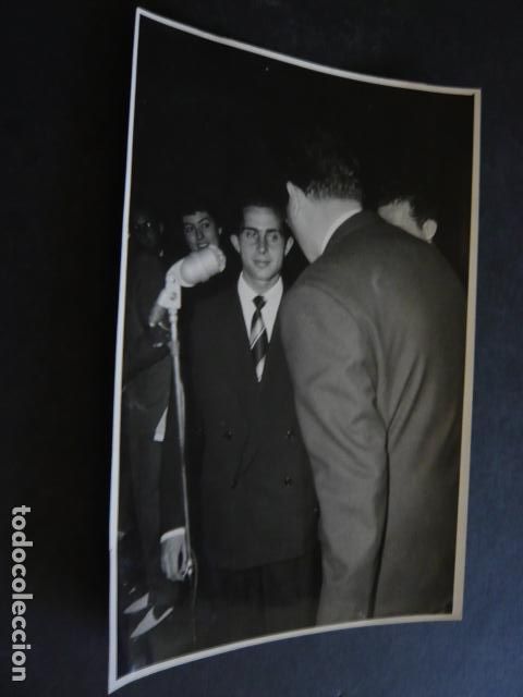 Fotograf&iacute;a antigua: MADRID RADIO MADRID CADENA SER CONCURSO MEDIO MILLON ANTIGUA FOTOGRAFIA ORIGINAL 12 X 18 CM