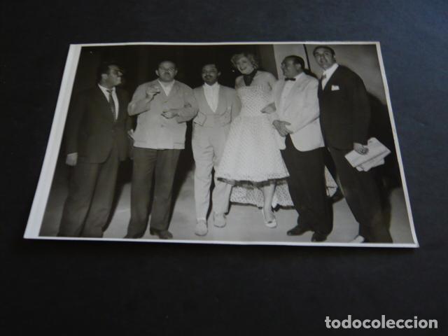 Alte Fotografie: MADRID CONCURSO GALLINA BLANCA MARY SANTPERE ANTIGUA FOTOGRAFIA ORIGINAL 12 X 18 CM