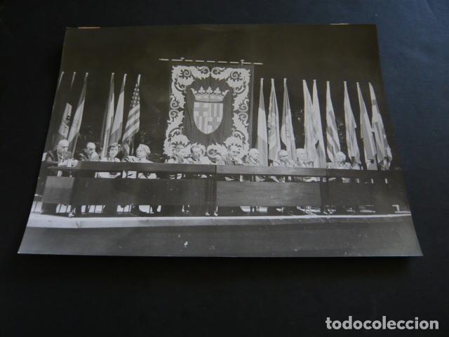 Alte Fotografie: BARCELONA II CONGRESO MUNDIAL DE PARAPSICOLOGIA ANTIGUA FOTOGRAFIA ORIGINAL 24 X 18 CM