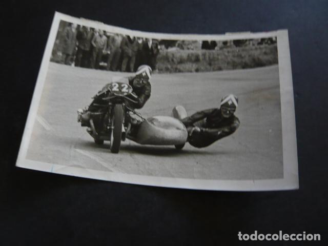 Alte Fotografie: BARCELONA FLORIAN CAMATHIAS CORREDOR MOTOCICLISMO 1960 ANTIGUA FOTOGRAFIA ORIGINAL 12 X 18 CM