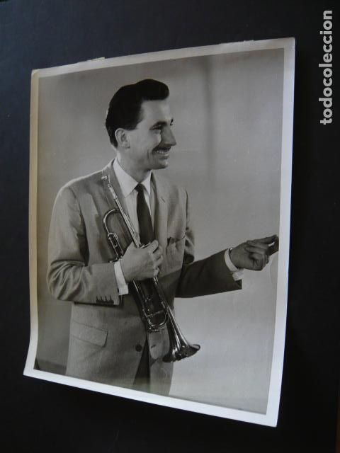 Photographie ancienne: KENNY BALL TROMPETISTA ANTIGUA FOTOGRAFIA ORIGINAL 20 X 25 CM