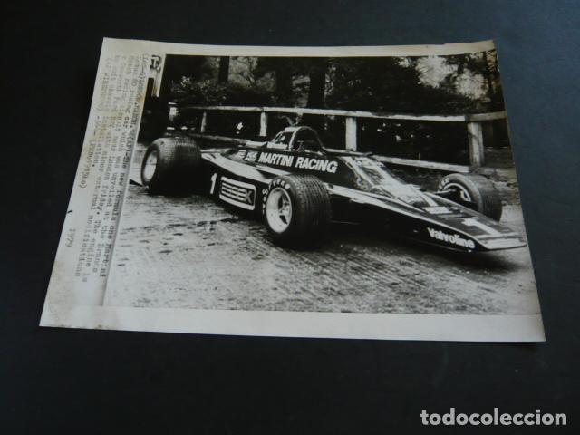 Fotograf&iacute;a antigua: AUTOMOVIL DE CARRERAS F1 LOTUS 80 ANTIGUA FOTOGRAFIA ORIGINAL 24 X 18 CM