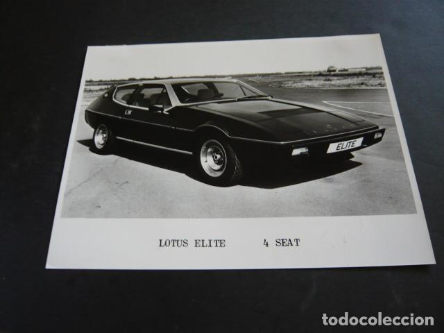 Fotograf&iacute;a antigua: AUTOMOVIL LOTUS ELITE 4 SEAT ANTIGUA FOTOGRAFIA ORIGINAL 16 X 21 CM