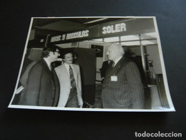 Fotograf&iacute;a antigua: MADRID SALON DE LA SEGURIDAD SICUR ANTIGUA FOTOGRAFIA ORIGINAL 24 X 18 CM