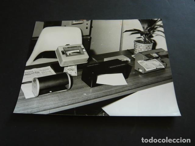 Photographie ancienne: MADRID SALON DE LA SEGURIDAD SICUR ANTIGUA FOTOGRAFIA ORIGINAL 24 X 18 CM