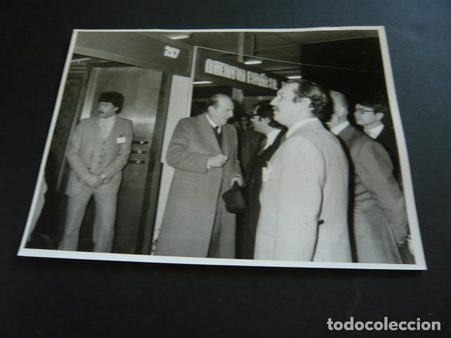 Alte Fotografie: MADRID SALON DE LA SEGURIDAD SICUR ANTIGUA FOTOGRAFIA ORIGINAL 24 X 18 CM