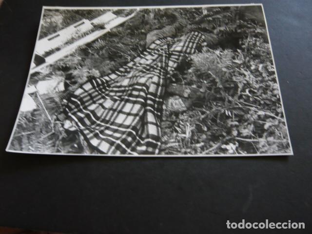 Fotograf&iacute;a antigua: O&Ntilde;ATE GUIPUZCOA ATENTADO TERRORISTA ETA FOTOGRAFIA ORIGINAL 18 X 24 CM