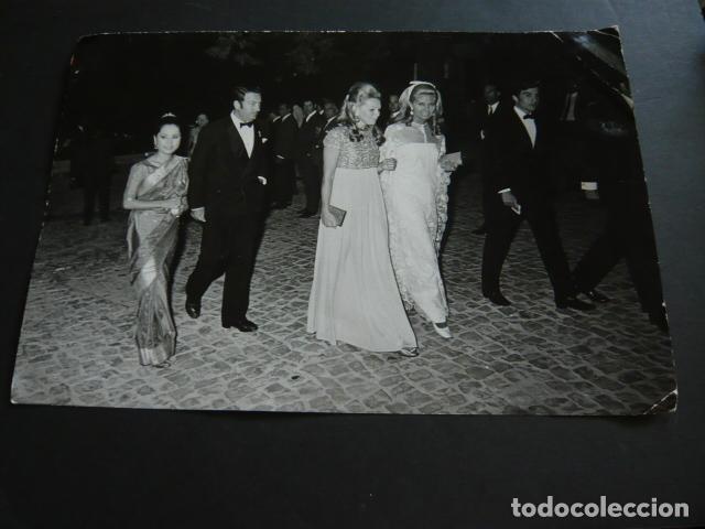 Fotograf&iacute;a antigua: FIESTA DE SCHLUMBERGER Y PATI&Ntilde;O LISBOA ALFONSO DE HOHENLOHE ANTIGUA FOTOGRAFIA ORIGINAL 20 X 30 CM