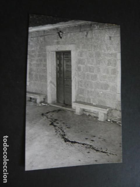Fotograf&iacute;a antigua: MORALZARZAL MADRID DETALLE URBANO ANTIGUA FOTOGRAFIA ORIGINAL 18 X 12 CM