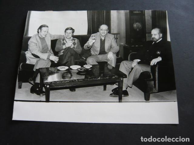 Alte Fotografie: BILBAO SECUESTRO DE CONSULES POR BANDA ETA ANTIGUA FOTOGRAFIA ORIGINAL 18 X 24 CM