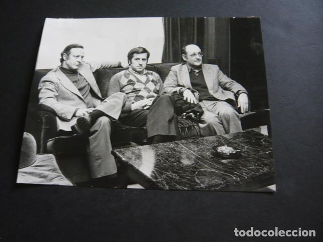 Alte Fotografie: BILBAO SECUESTRO DEL CONSUL DE EL SALVADOR POR BANDA ETA ANTIGUA FOTOGRAFIA ORIGINAL 15 X 21 CM