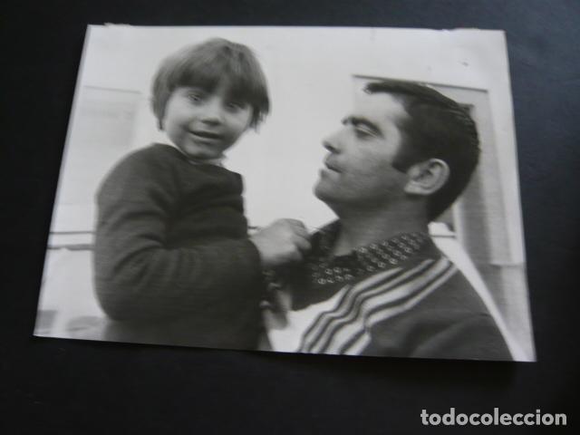 Fotograf&iacute;a antigua: ALCOBENDAS MADRID PADRE E HIJO ANTIGUA FOTOGRAFIA ORIGINAL 18 X 24 CM