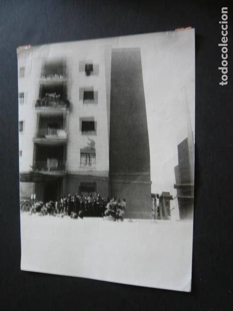Alte Fotografie: HORTS BARCELONA BOMBEROS ANTIGUA FOTOGRAFIA ORIGINAL 18 X 24 CM