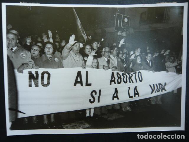 Fotograf&iacute;a antigua: MADRID MANIFESTACION ANTI ABORTO ANTIGUA FOTOGRAFIA ORIGINAL 13 X 18 CM