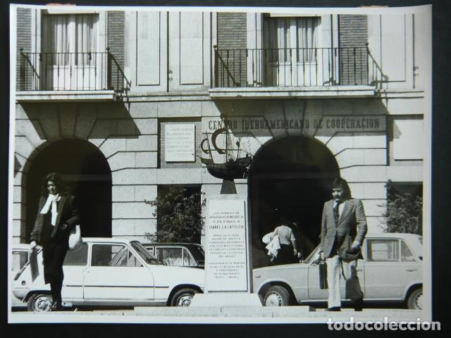 Alte Fotografie: MADRID CENTRO IBEROAMERICANO DE COOPERACON ANTIGUA FOTOGRAFIA ORIGINAL 18 X 24 CM