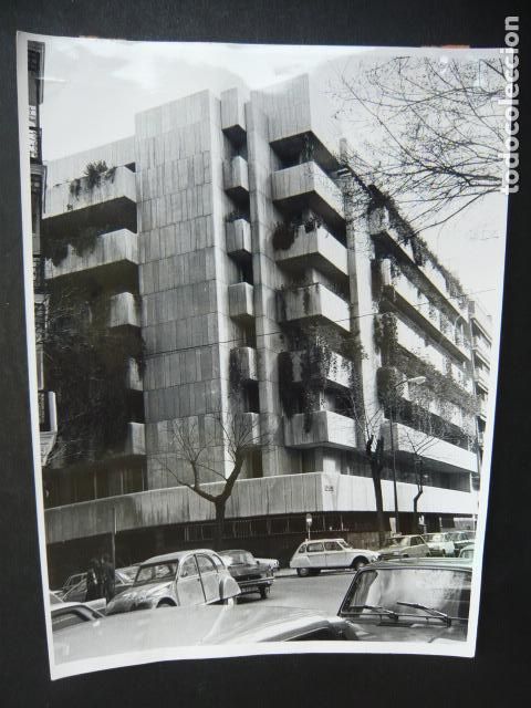 Fotografia antica: MADRID EDIFICIO EN CALLE FERNANDEZ DE LA HOZ ANTIGUA FOTOGRAFIA ORIGINAL 18 X 24 CM