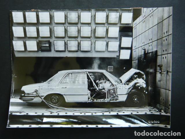 Fotograf&iacute;a antigua: SINDELFINGEN FABRICA AUTOMOVILES DAIMLER BENZ ANTIGUA FOTOGRAFIA ORIGINAL 24 X 18 CM
