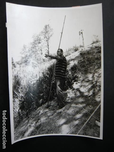 Fotograf&iacute;a antigua: ALCALA DE HENARES MADRID RESCATE NI&Ntilde;O ACCIDENTADO ANTIGUA FOTOGRAFIA ORIGINAL 13 X 18 CM