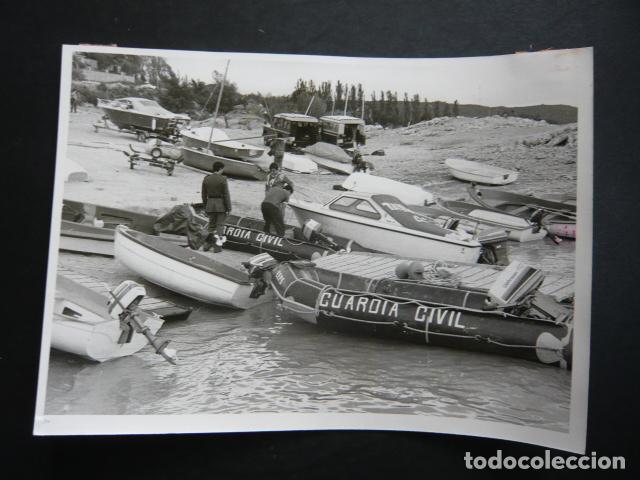 Fotograf&iacute;a antigua: PANTANO DE ENTREPE&Ntilde;AS GUADALAJARA HUNDIMIENTO DE BARCAZA ANTIGUA FOTOGRAFIA 13 X 18 CM