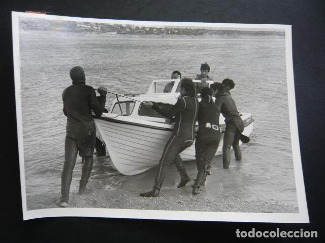 Fotograf&iacute;a antigua: PANTANO DE ENTREPE&Ntilde;AS GUADALAJARA HUNDIMIENTO DE BARCAZA ANTIGUA FOTOGRAFIA 13 X 18 CM