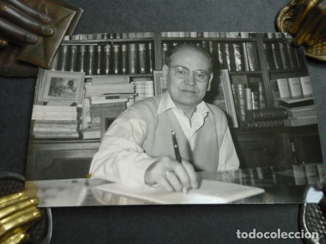 Fotografia antiga: BASILIO GASSENT REDACTOR JEFE DE RADIO MADRID ANTIGUA FOTOGRAFIA 13 X 9 CM