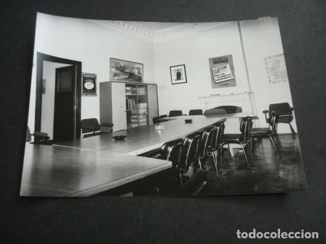 Alte Fotografie: MADRID HUELGA DE FUNCIONARIOS ANTIGUA FOTOGRAFIA 18 X 13 CM