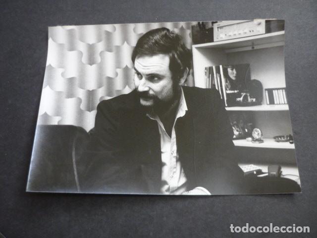 Alte Fotografie: MADRID MANIFESTACION CONTRA LA CAIXA COLONIA DEL AHORRO ANTIGUA FOTOGRAFIA 18 X 13 CM