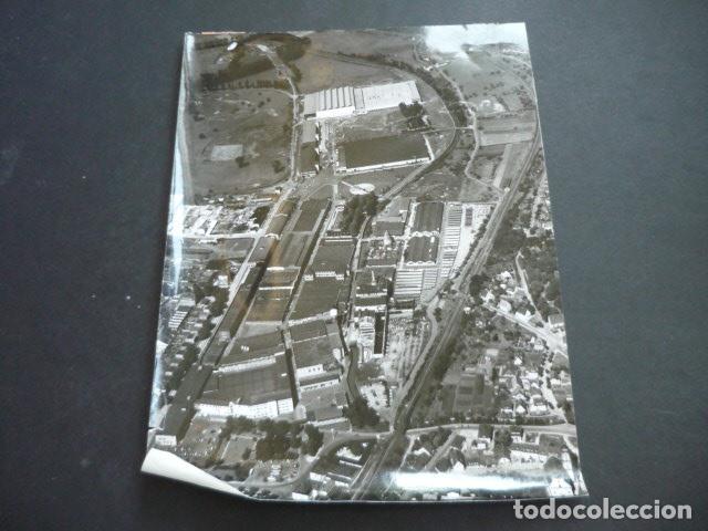 Fotograf&iacute;a antigua: NECKARLSUM ALEMANIA FABRICA AUTOMOVILES N.S.U. ANTIGUA FOTOGRAFIA ORIGINAL 24 X 18 CM