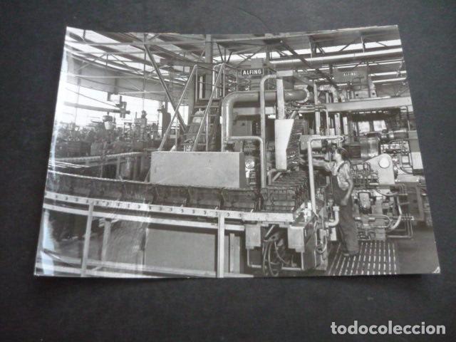 Fotograf&iacute;a antigua: ALEMANIA FABRICA AUTOMOVILES BMW ANTIGUA FOTOGRAFIA ORIGINAL 12 X 18 CM