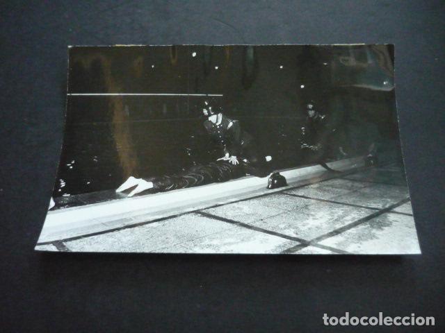 Fotografia antiga: MADRID CASA CAMPO CAMPEONATO INT. SALVAMENTO SOCORRISMO 1960 ANTIGUA FOTOGRAFIA ORIGINAL 12 X 18 CM