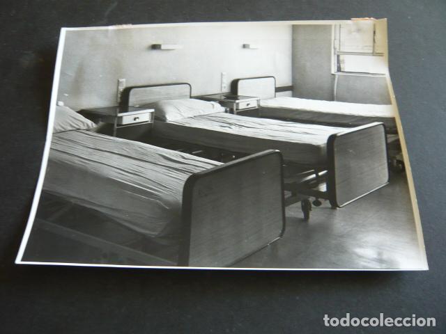 Fotografia antiga: MADRID HOSPITAL RAMON Y CAJAL ANTIGUA FOTOGRAFIA ORIGINAL 18 X 24 CM
