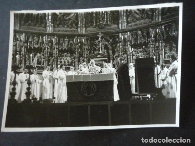 Alte Fotografie: TOLEDO ROGATIVAS EN LA CATEDRAL PARA QUE LLUEVA ANTIGUA FOTOGRAFIA ORIGINAL 13 X 18 CM