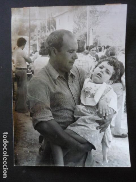 Fotograf&iacute;a antigua: SARDANYOLA BARCELONA MILAGROS DE VIRGEN CONCHITA ANTIGUA FOTOGRAFIA ORIGINAL 12 X 18 CM