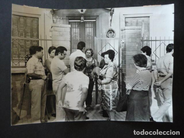 Alte Fotografie: SARDANYOLA BARCELONA MILAGROS DE VIRGEN CONCHITA ANTIGUA FOTOGRAFIA ORIGINAL 12 X 18 CM