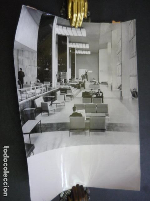 Alte Fotografie: MADRID AEROPUERTO DE BARAJAS DEPENDENCIAS ANTIGUA FOTOGRAFIA 18 X 24 CM