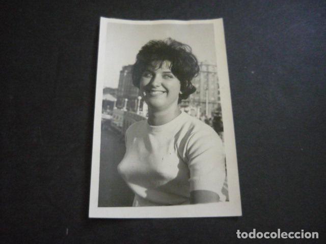 Alte Fotografie: LA CORU&Ntilde;A PROFESORA DE CONDUCCION AUTO ESCUELA ANTIGUA FOTOGRAFIA ORIGINAL 9 X 14 CM