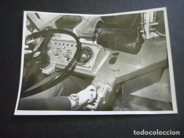 Fotograf&iacute;a antigua: MADRID MUJER CODUCTORA AUTOBUSES EMT ANTIGUA FOTOGRAFIA ORIGINAL 12 X 18 CM