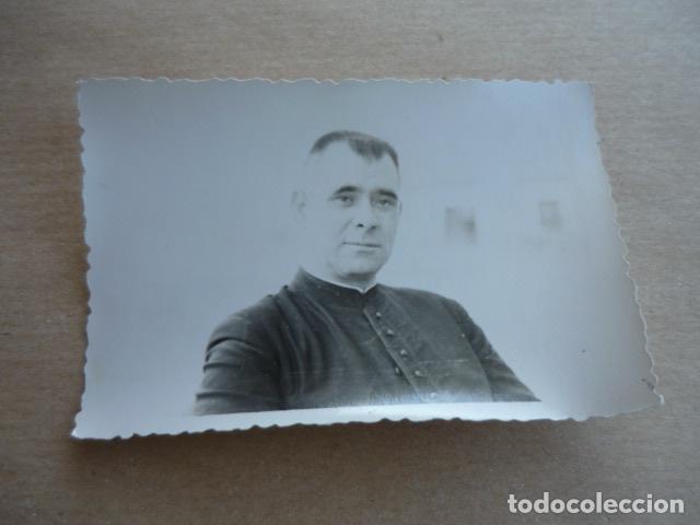 Fotograf&iacute;a antigua: NAVAMORCUENDE TOLEDO SACERDOTE FOTOGRAF&Iacute;A ANTIGUA 6 X 9 CM